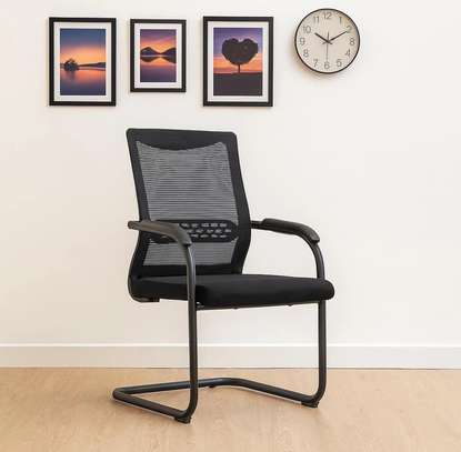 Mid Back Executive Guest Chair image 12