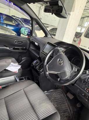 TOYOTA VOXY WXB 2019MODEL image 4
