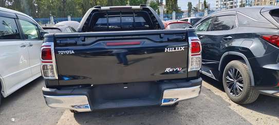 Toyota Hilux black single cabin Manual Diesel 2018 image 2