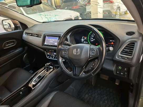 Honda Vezel Hybrid jungle Green 2018 image 6