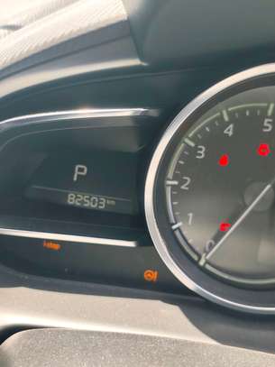 MAZDA 2 image 5