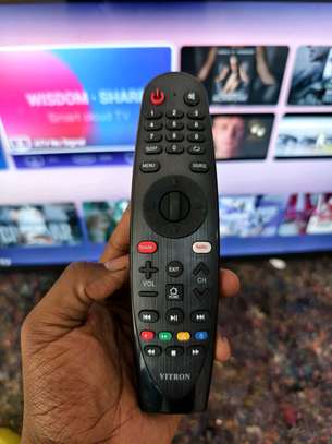 NEW Vitron 32" QLED Smart TV HDR WiFi Bluetooth image 6