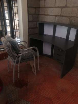 Executive reception desk image 3