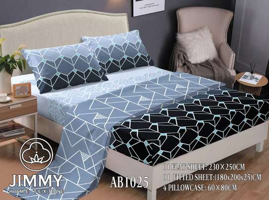 Six pieces stylish mattress covers image 2