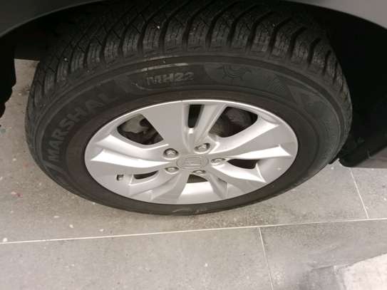 Honda vezel image 3