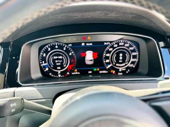 Volkswagen Golf R 2000cc 2019 image 3