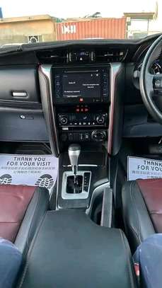 Toyota Fortuner White 2018 4x4 image 8