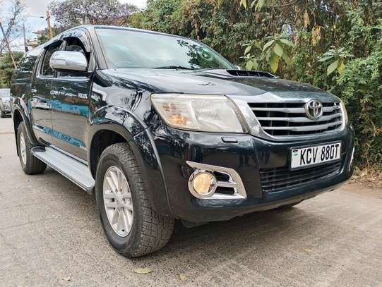 TOYOTA HILUX DOUBLE CAB AUTOMATIC 2011 MODEL image 3