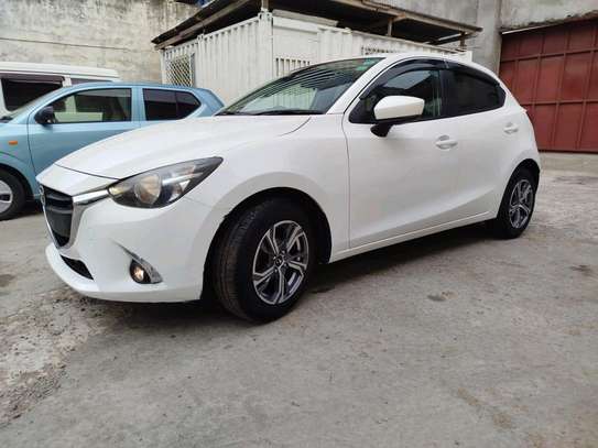Mazda Demio petrol White 2018 image 2