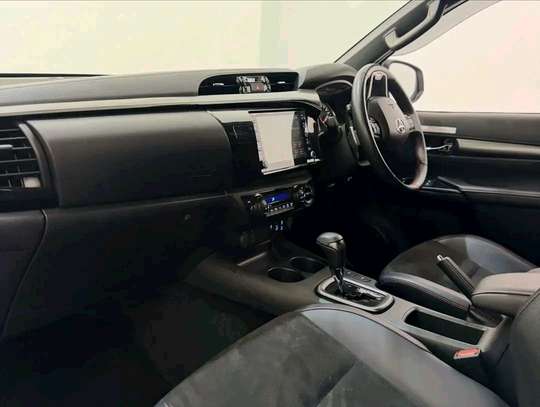 2022 Toyota Hilux GR Sports Series image 16