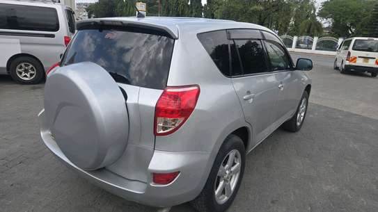 TOYOTA RAV4 2019MODEL image 3