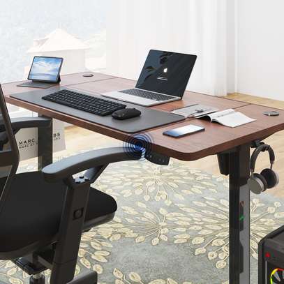 Standing Desk:  White Standing Office Desk In Nyamache image 6