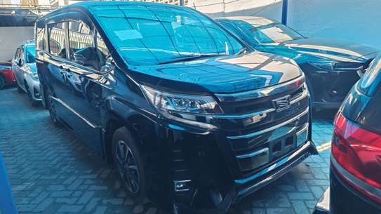 Toyota Noah WXB Black 2019 2Wd image 4