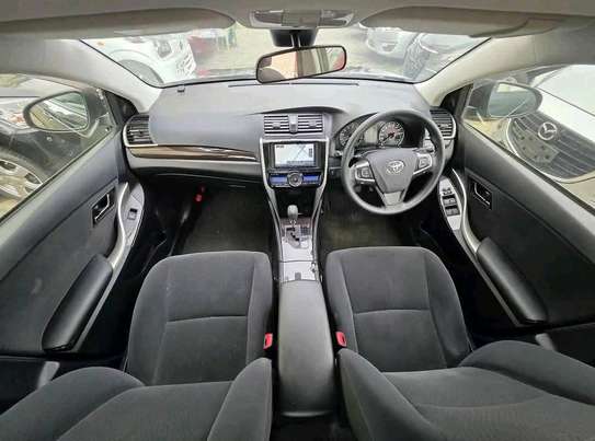 Toyota Allion image 7
