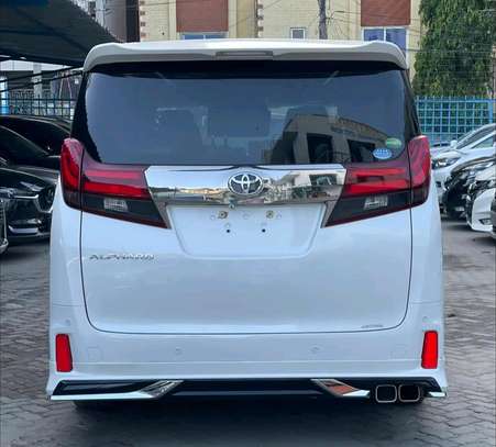 Toyota Alphard Sunroof 2017 image 12