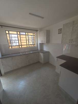 Bright 2-Bedroom Apartment Spacious Open Living image 2