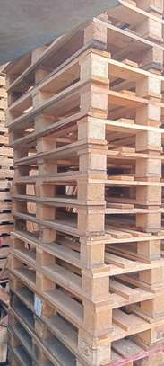 Used black  plastic pallets image 3