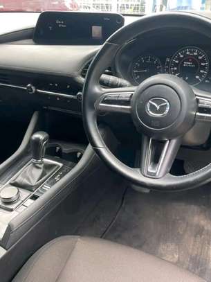 Madoa 3 hatchback petrol image 9