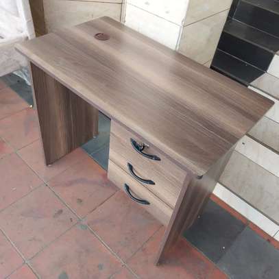 3 Drawer Lockable Home Office Desk image 7