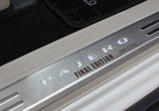 Mitsubishi Pajero DiD Final Edition, V98W 2019 23,000 Kms image 9