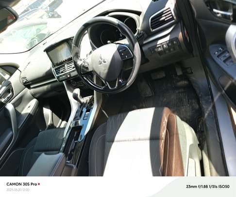 Mitsubishi eclipse cross image 41