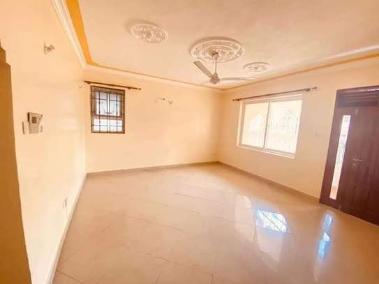 3 Bed Apartment with Swimming Pool at Links Road image 5