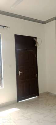 BED SITTER IN EXPESS MSA image 7