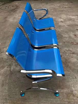 Office Bench: 3 Seater Modern Bench In Suneka image 9