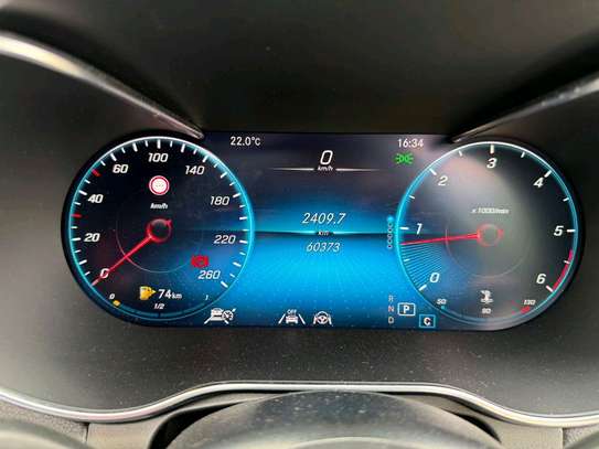 2019 Mercedes Benz GLC220d image 2