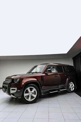 Land Rover defender 110 2020 image 6