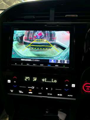 Honda shuttle Z senig image 9