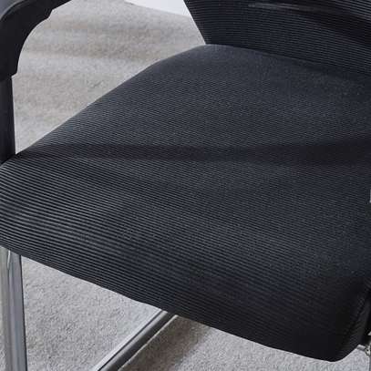 Ergonomic office desk chair image 7