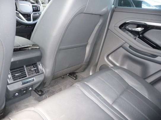 2022 RANGE ROVER EVOQUE R-DYNAMIC SE image 14