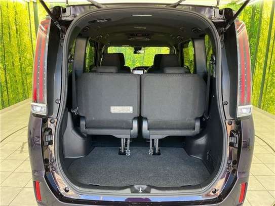2019 TOYOTA NOAH G image 5