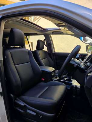 toyota landcruiser tx 2020 model image 7