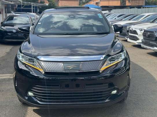 2019 Toyota harrier premium image 2