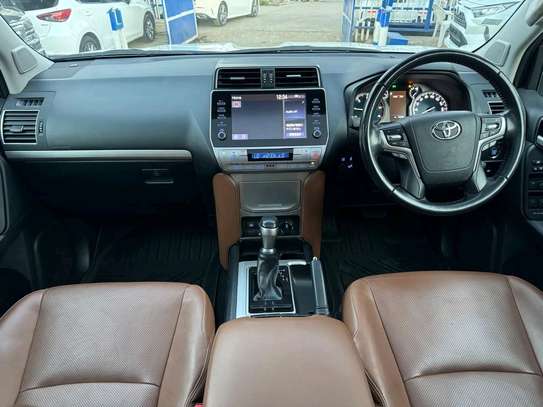 2022 Toyota LandCruiser Prado TX-L 70TH ANNIVERSARY image 13