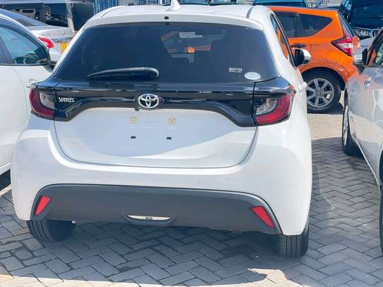 TOYOTA YARIS 2019MODEL image 3