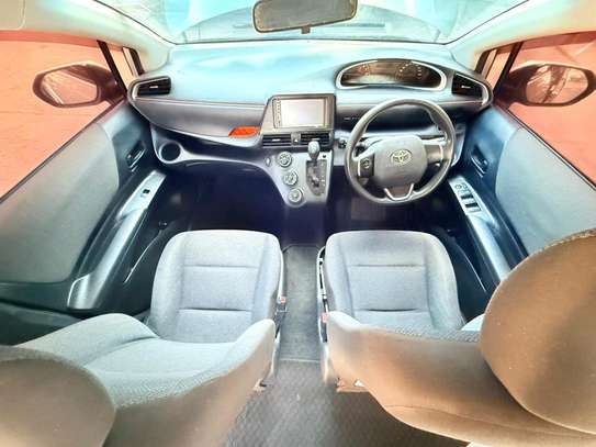 Toyota sienta 2016 image 11