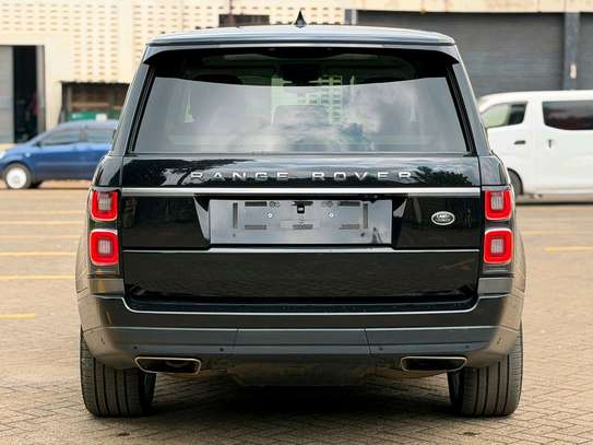 2019 Range Rover Vogue autobiography image 6