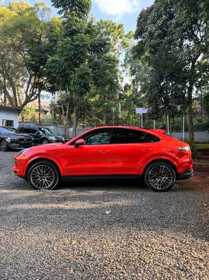 2019 Porsche cayenne coupe image 12