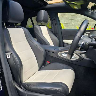 2021 Mercedes Benz GLE400d coupe image 4