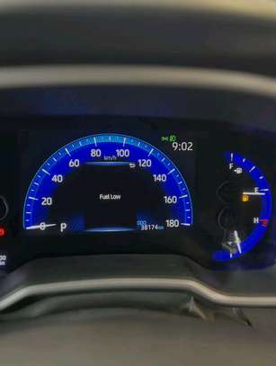 Toyota Corolla sport image 9