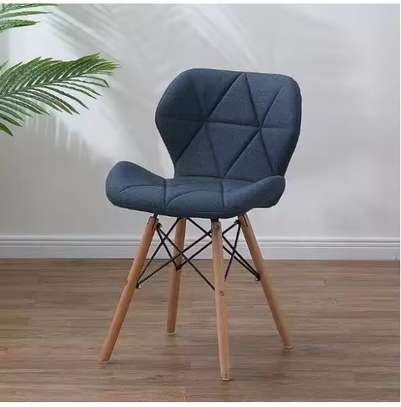 Stylish Butterfly Eames Dining Chair image 8