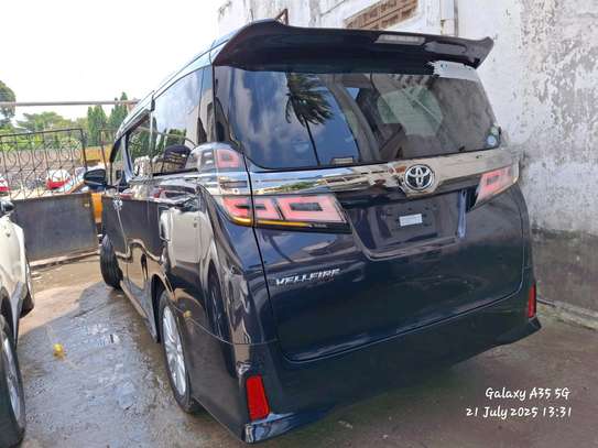 Toyota Vellfire black 2019 image 12