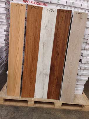 SPC Flooring Waterproof Scratch-Resistant Wood Finish image 5