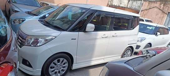 Suzuki Solio Hybrid white 2018 image 3