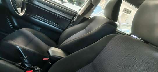 Toyota corolla Fielder black Non hybrid 2020 image 5