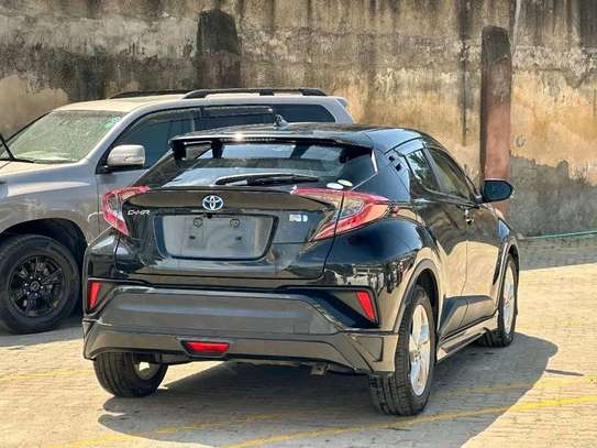 Toyota CH-R Black 2019 2WD image 10