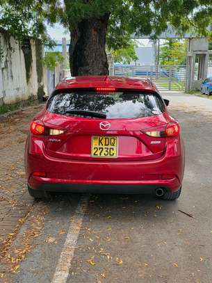MAZDA AXELA image 8